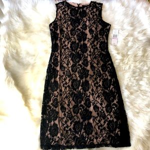 Sharagano Black/Tan Lace Dress